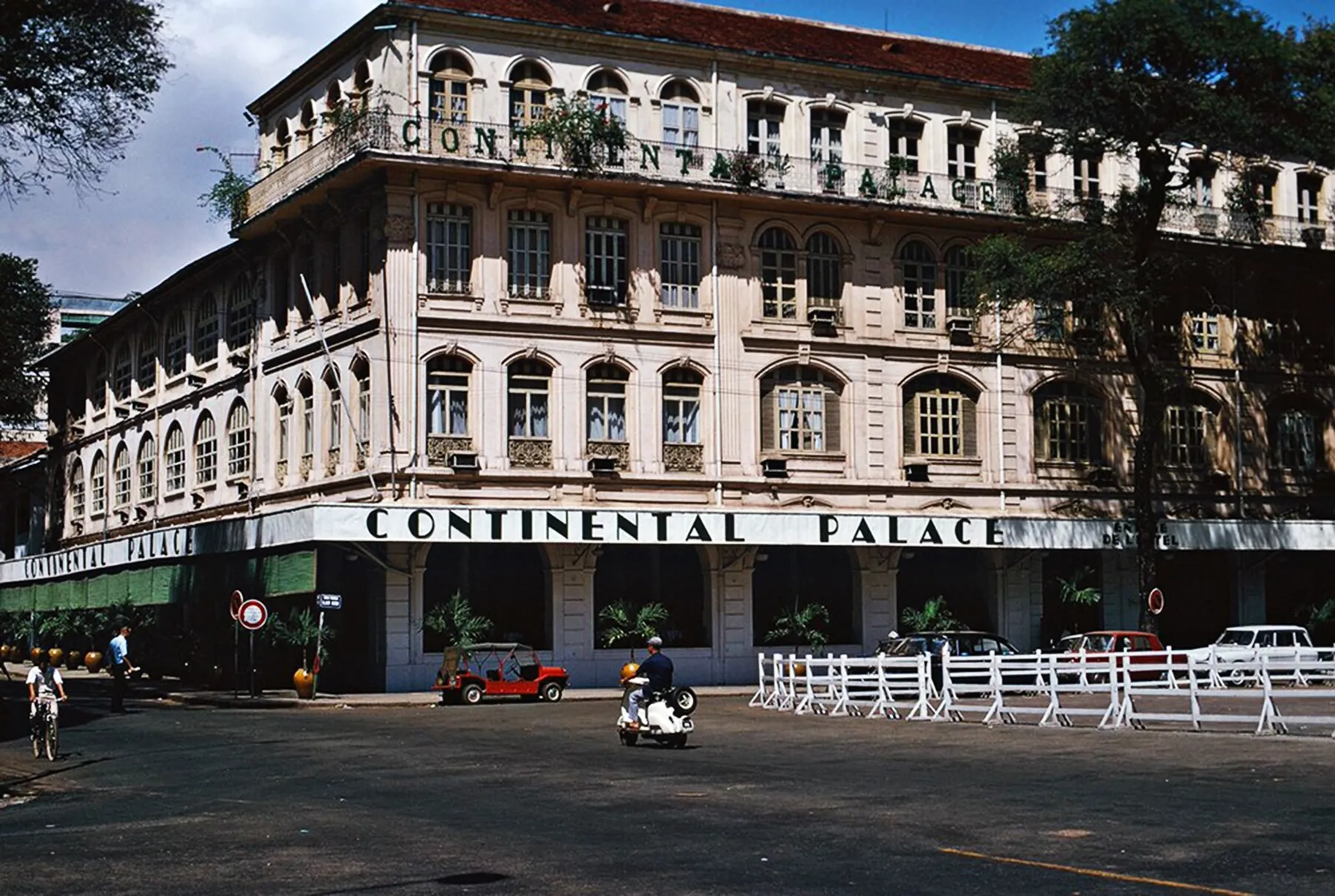 Hotel Continental Saigon: Complete Hotel Directory & Guest Guide 2025